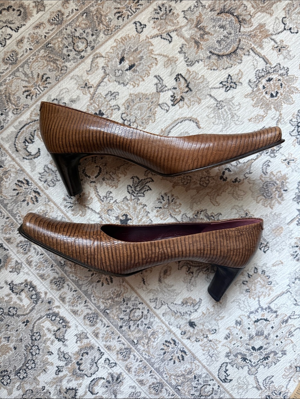 Vintage 90s Italya Roma Leather Square Toe Pumps Quiet Luxury Office Retro Chic